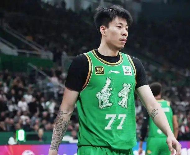 爱游戏 在线登录-张镇麟要走？辽篮官宣，交易完成，小前锋国手加盟，30岁，场均17+5