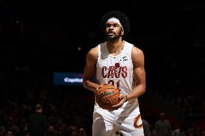 爱游戏 在线登录-阿特金森：阿伦是这支球队的无名英雄 他可能是全队最受欢迎的人